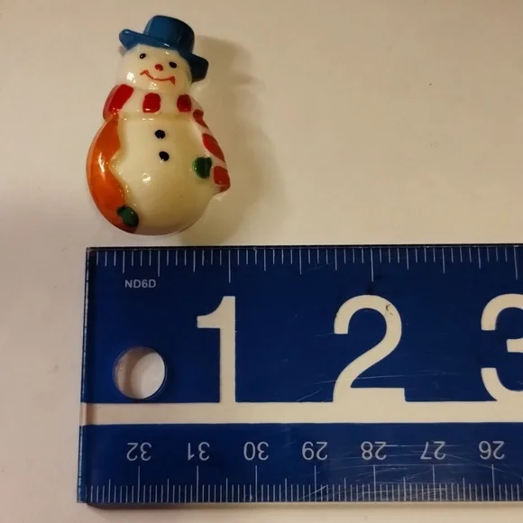 Snowman Brooch - Picture 4 of 4